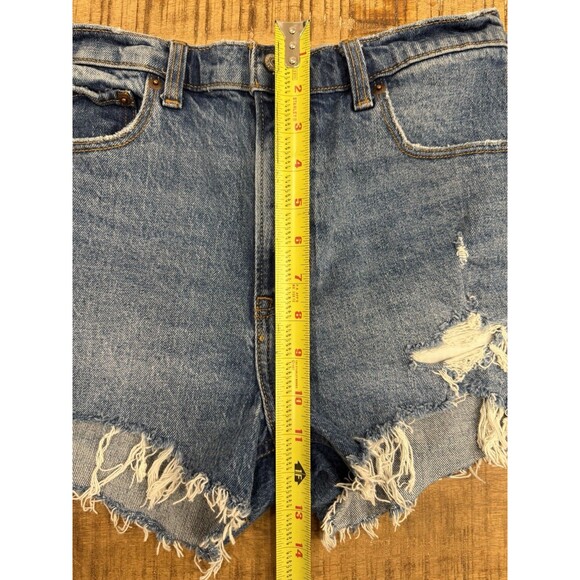 Abercrombie & Fitch The Mom Short High Rise Jean Shorts Womens Size 4 - Picture 6 of 11